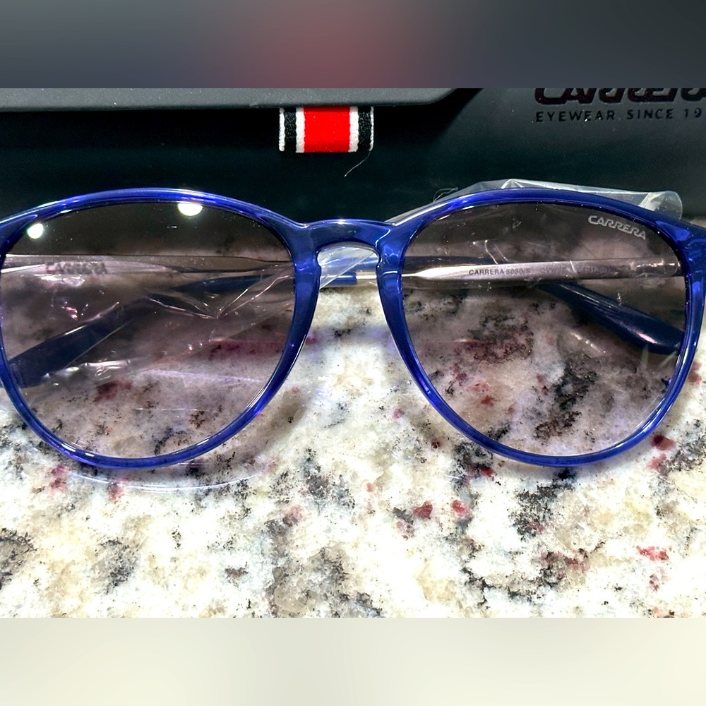 Carrera Women’s sunglasses